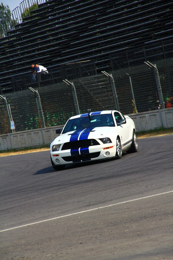 Chezito, chesito, che, Fernando Méndez, Fernando, Mendez, Mendes, Muñoz, 11, chezito11, TC2000, VWCC, Copa Notiauto, Copa Ficrea, Volkswagen Castrol Cup, Vintage, Endurance, Resistencia, WTCC, Super TC2000, Fiat 500 Cup, Fiat Trophy, Clio Cup, Superturismos, Supercopa, MTCC, BTCC, Touring Car, Panam GP Series, México, Mexico, Mejico, Polonia, USA, Estados Unidos, Republica Checa, Eslovaquia, Poland, United States, Czech Republic, Slovakia, Chile, Brno Circuit, Slovakiaring, Tor Poznan, Autodromo Hermanos Rodriguez, AHR, Magdalena Mixuca, Ecocentro Queretaro, Amozoc Puebla, Miguel E. Abed, COTA, Circuit of the Americas, Ausin Racetrack, Monterrey, Guadalajara, Cancun, DF, Porsche, Ferrari, McLaren, Volkswagen, Ford, Nissan, Infiniti, Jaguar, Seat, Chevrolet, Maserati, Honda, Toyota, Mazda, General Motors, Corvette, BMW, Audi, Mercedes, Fiat, Ariel Atom, Lotus, Red Bull, Subaru, iRacing, rFactor, Piloto, Race Driver, Piloto de Pruebas, Test Driver, Instructor, Entrenador, Coach, Capacitador, Product Trainer, Publicidad Dinámica, Dynamic Marketing, Eventos, Events, Diseño Industrial, Industrial Design, www.chezito11.com, fernando@chezito11.com, Stilo, Helmet, OMP, Sparco, Nomex, Alpinestar, Fernando Alonso, Ayrton Senna, Alain Prost, Michael Schumacher, Juan Manuel Fangio, Jakie Stewart, James Hunt, Jim Clark, Niki Lauda, Esteban Gutierrez, Checo Perez, Sebastian Vettel, Nigel Mansell, Mika Hakinenn, Kimi Raikonen, Lewis Hamilton, Nico Rosberg, Ricardo Rodriguez, Pedro Rodriguez, Moises Solana, Sport City, Autobahner, Antera, Nabohi, Grupo Aduanal Prida, Grupo DTT, DTT Damz, Driving Training Team, DTT driving Academy, DTT Motorsports, Fundacion conduce seguro, dttdrivingacademy, BGR motorsport, BGR Simulators, Centro Dinamico Pegaso, Pirelli Driving School, Ocesa, AS3 Driver Training, Off Road Mexico.