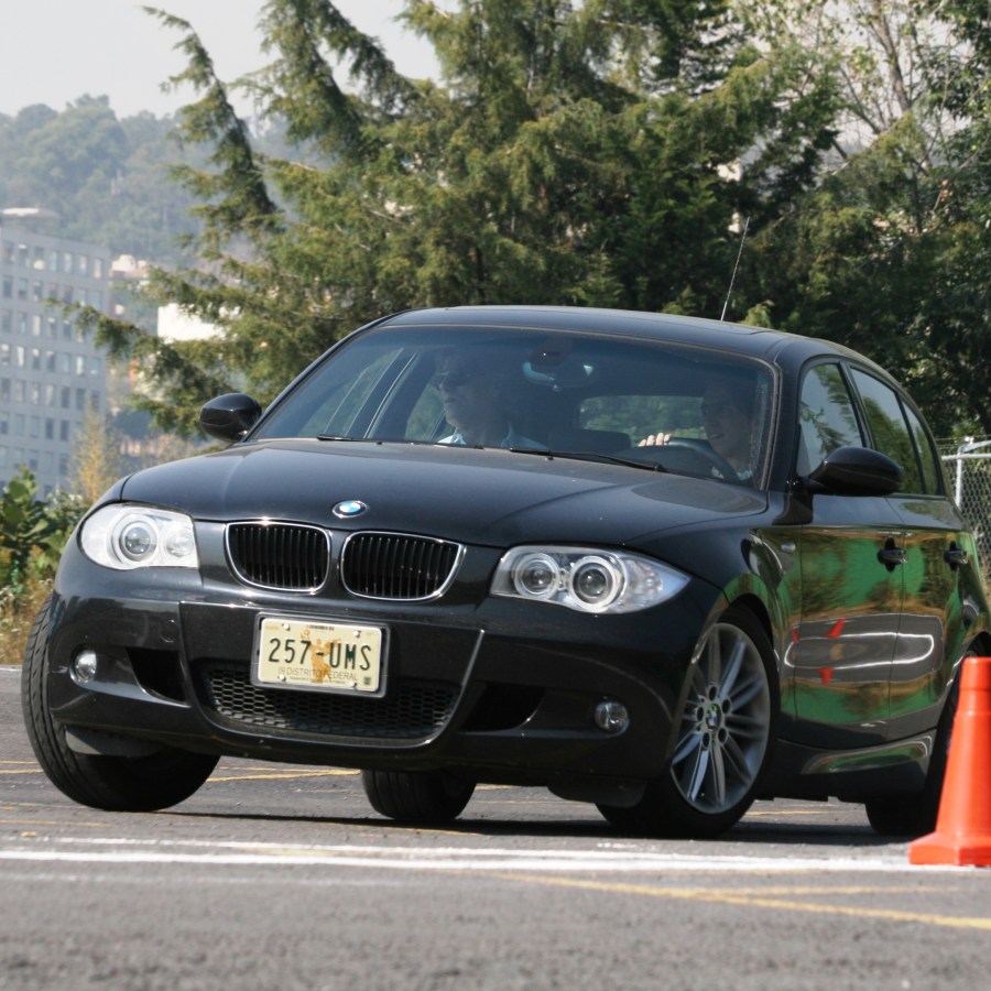 Chezito, chesito, che, Fernando Méndez, Fernando, Mendez, Mendes, Muñoz, 11, chezito11, TC2000, VWCC, Copa Notiauto, Copa Ficrea, Volkswagen Castrol Cup, Vintage, Endurance, Resistencia, WTCC, Super TC2000, Fiat 500 Cup, Fiat Trophy, Clio Cup, Superturismos, Supercopa, MTCC, BTCC, Touring Car, Panam GP Series, México, Mexico, Mejico, Polonia, USA, Estados Unidos, Republica Checa, Eslovaquia, Poland, United States, Czech Republic, Slovakia, Chile, Brno Circuit, Slovakiaring, Tor Poznan, Autodromo Hermanos Rodriguez, AHR, Magdalena Mixuca, Ecocentro Queretaro, Amozoc Puebla, Miguel E. Abed, COTA, Circuit of the Americas, Ausin Racetrack, Monterrey, Guadalajara, Cancun, DF, Porsche, Ferrari, McLaren, Volkswagen, Ford, Nissan, Infiniti, Jaguar, Seat, Chevrolet, Maserati, Honda, Toyota, Mazda, General Motors, Corvette, BMW, Audi, Mercedes, Fiat, Ariel Atom, Lotus, Red Bull, Subaru, iRacing, rFactor, Piloto, Race Driver, Piloto de Pruebas, Test Driver, Instructor, Entrenador, Coach, Capacitador, Product Trainer, Publicidad Dinámica, Dynamic Marketing, Eventos, Events, Diseño Industrial, Industrial Design, www.chezito11.com, fernando@chezito11.com, Stilo, Helmet, OMP, Sparco, Nomex, Alpinestar, Fernando Alonso, Ayrton Senna, Alain Prost, Michael Schumacher, Juan Manuel Fangio, Jakie Stewart, James Hunt, Jim Clark, Niki Lauda, Esteban Gutierrez, Checo Perez, Sebastian Vettel, Nigel Mansell, Mika Hakinenn, Kimi Raikonen, Lewis Hamilton, Nico Rosberg, Ricardo Rodriguez, Pedro Rodriguez, Moises Solana, Sport City, Autobahner, Antera, Nabohi, Grupo Aduanal Prida, Grupo DTT, DTT Damz, Driving Training Team, DTT driving Academy, DTT Motorsports, Fundacion conduce seguro, dttdrivingacademy, BGR motorsport, BGR Simulators, Centro Dinamico Pegaso, Pirelli Driving School, Ocesa, AS3 Driver Training, Off Road Mexico.