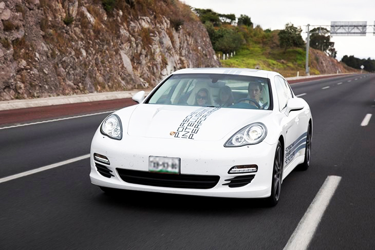 Chezito, chesito, che, Fernando Méndez, Fernando, Mendez, Mendes, Muñoz, 11, chezito11, TC2000, VWCC, Copa Notiauto, Copa Ficrea, Volkswagen Castrol Cup, Vintage, Endurance, Resistencia, WTCC, Super TC2000, Fiat 500 Cup, Fiat Trophy, Clio Cup, Superturismos, Supercopa, MTCC, BTCC, Touring Car, Panam GP Series, México, Mexico, Mejico, Polonia, USA, Estados Unidos, Republica Checa, Eslovaquia, Poland, United States, Czech Republic, Slovakia, Chile, Brno Circuit, Slovakiaring, Tor Poznan, Autodromo Hermanos Rodriguez, AHR, Magdalena Mixuca, Ecocentro Queretaro, Amozoc Puebla, Miguel E. Abed, COTA, Circuit of the Americas, Ausin Racetrack, Monterrey, Guadalajara, Cancun, DF, Porsche, Ferrari, McLaren, Volkswagen, Ford, Nissan, Infiniti, Jaguar, Seat, Chevrolet, Maserati, Honda, Toyota, Mazda, General Motors, Corvette, BMW, Audi, Mercedes, Fiat, Ariel Atom, Lotus, Red Bull, Subaru, iRacing, rFactor, Piloto, Race Driver, Piloto de Pruebas, Test Driver, Instructor, Entrenador, Coach, Capacitador, Product Trainer, Publicidad Dinámica, Dynamic Marketing, Eventos, Events, Diseño Industrial, Industrial Design, www.chezito11.com, fernando@chezito11.com, Stilo, Helmet, OMP, Sparco, Nomex, Alpinestar, Fernando Alonso, Ayrton Senna, Alain Prost, Michael Schumacher, Juan Manuel Fangio, Jakie Stewart, James Hunt, Jim Clark, Niki Lauda, Esteban Gutierrez, Checo Perez, Sebastian Vettel, Nigel Mansell, Mika Hakinenn, Kimi Raikonen, Lewis Hamilton, Nico Rosberg, Ricardo Rodriguez, Pedro Rodriguez, Moises Solana, Sport City, Autobahner, Antera, Nabohi, Grupo Aduanal Prida, Grupo DTT, DTT Damz, Driving Training Team, DTT driving Academy, DTT Motorsports, Fundacion conduce seguro, dttdrivingacademy, BGR motorsport, BGR Simulators, Centro Dinamico Pegaso, Pirelli Driving School, Ocesa, AS3 Driver Training, Off Road Mexico.